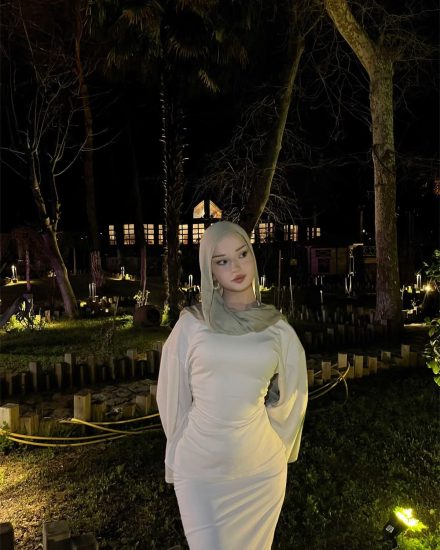 Escort İrem