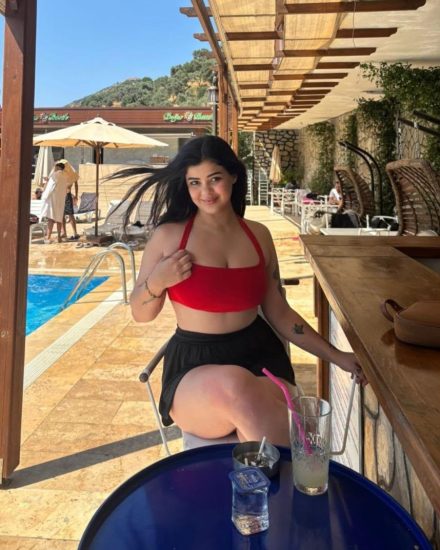 Escort İrem