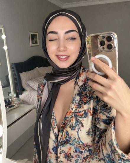 Escort Feyza