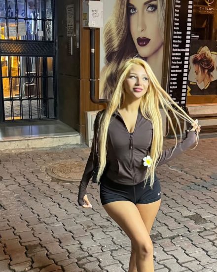 Escort Hafsa