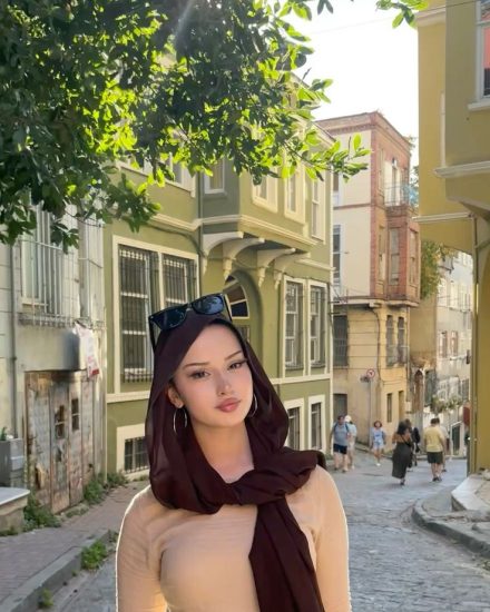 Escort Başak