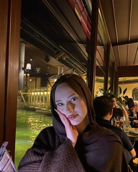 Escort Ceren